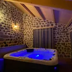 Moderne A Arlempdes: Spa, Terrasse, Grands Espaces Et Visites Culturelles - Fr-1-582-107
